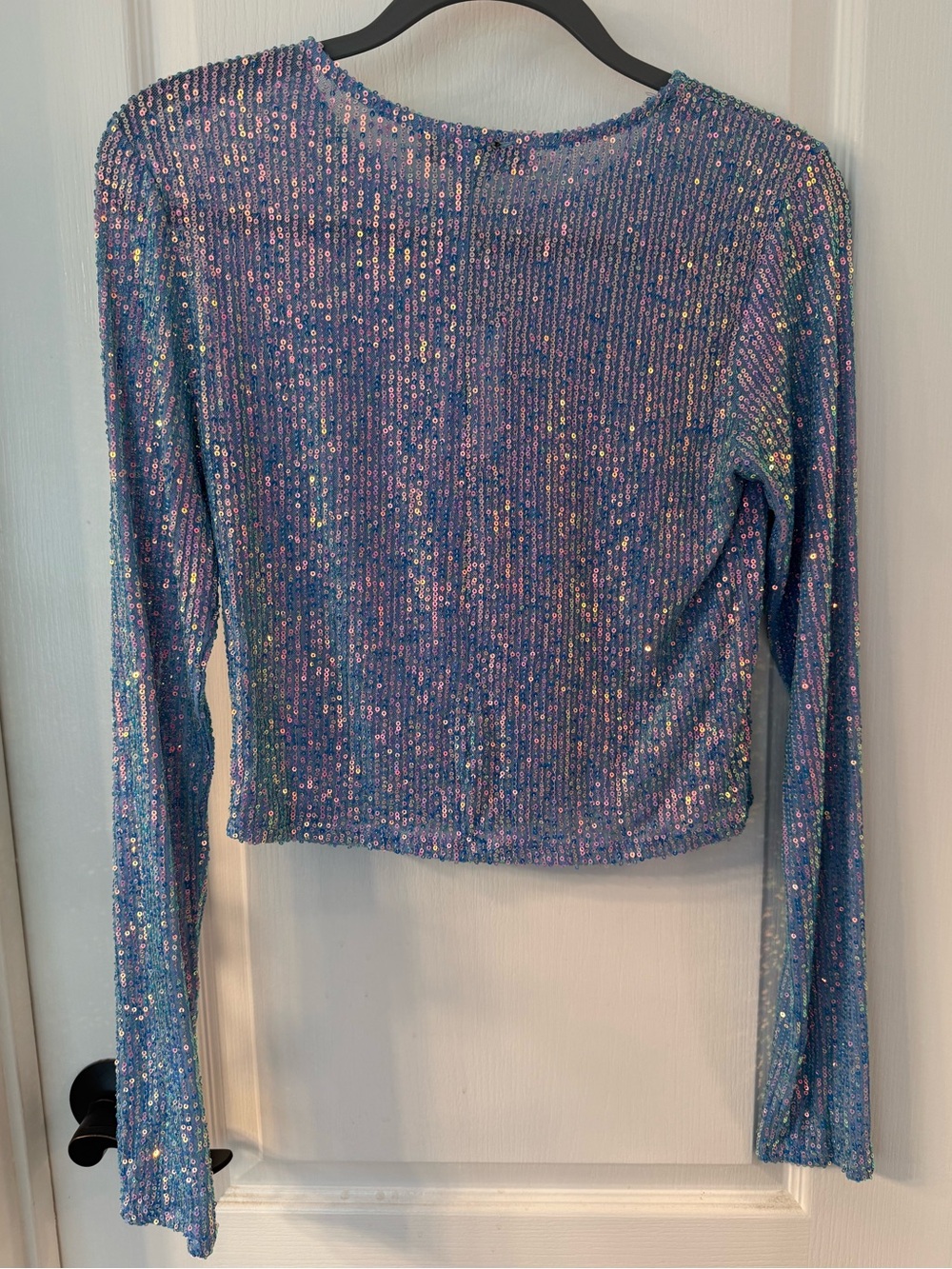 🩵🩷Audrey 3+1 Holiday Party Blue Cotton Candy Sequin Long Sleeve Crop NWT Large - Picture 2 of 13